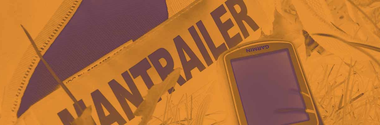 Grafik mit dem Schriftzug „Mantrailer“ in den Farben des Hundezentrum Pfalz